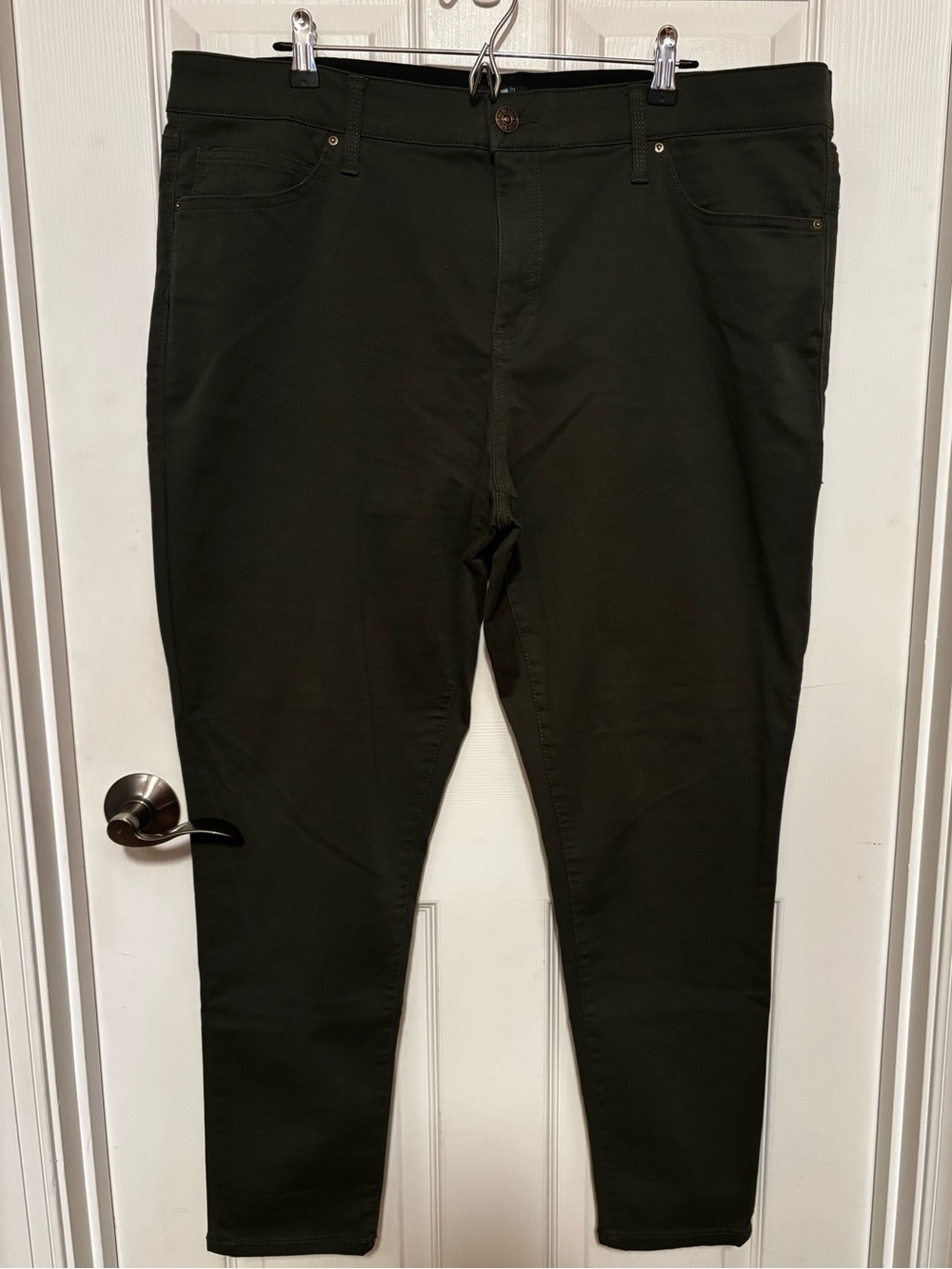 Lularoe NWOT Olive Green Skinny Denim Pants Jeans size 40 Jeans